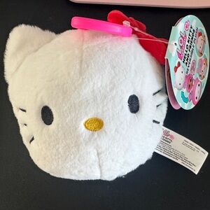 LOL Surprise Hello Kitty and Friends reversible plush - Kuromi